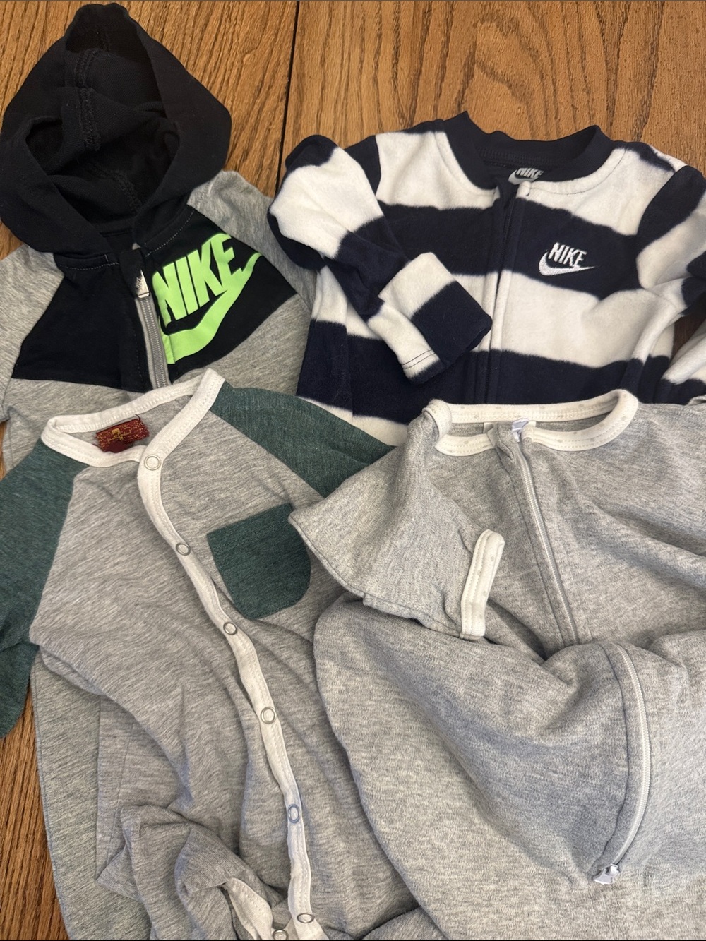 Romper / Jumpsuit Lot Sz 6m. Nike, 7 for Mankind PLUS Swaddle Sack EUC UU